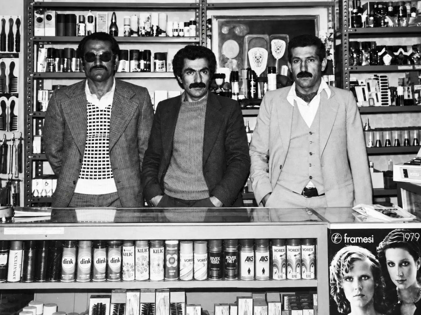 Ortada M. Refik Kınay ve çalışma arkadaşları, Konya, 1981